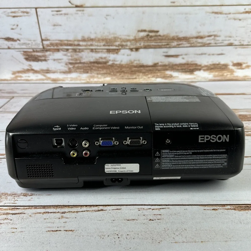 Epson H284A EX50 Multimedia 3LCD Projector BLK No Power Cord Used